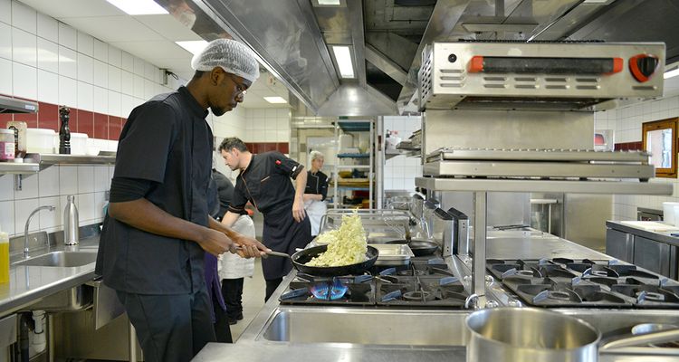 formation commis de cuisine